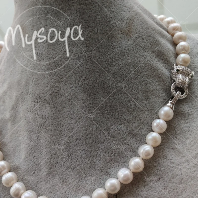 

MYSOYA 9-10mm White Freshwater Pearl Necklace, Suitable for Birthday/Anniversary/Wedding/Mother's Day/Father's Day Gift A0789