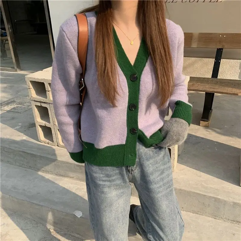 Knit Tops for Woman Striped V-neck Winter Button Women's Sweater Cardigan Korean Luxury Jersey Clothes Modern Jumper Cold Sale