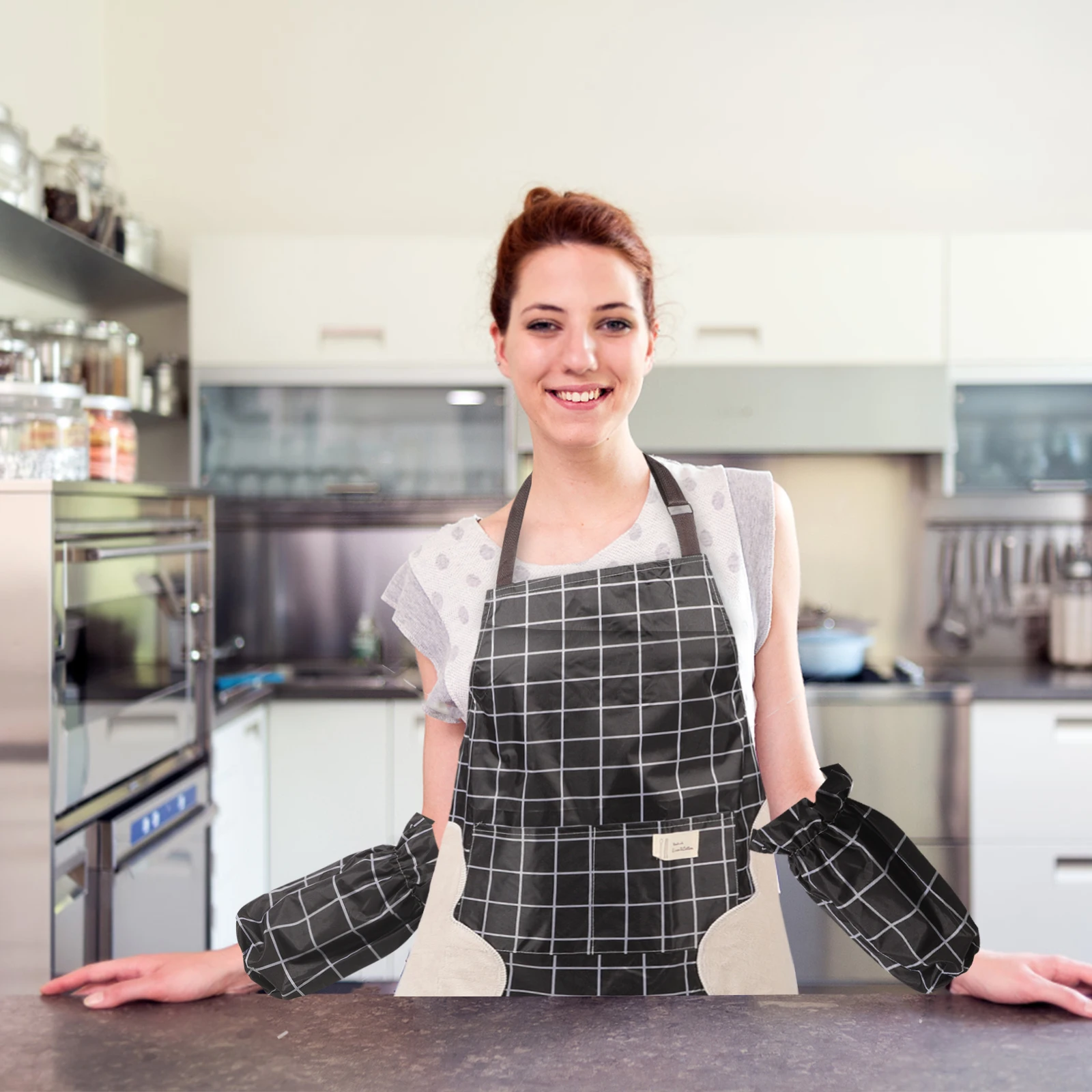 

PVC Waterproof Sleeve Apron Long Oil Resistant Kitchen Cleaning Black Plaid Heart Shaped Set Arm Protector Women Cooking