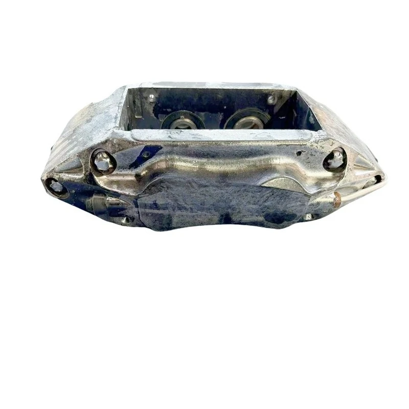 

Right rear carbon ceramic brake calipers for 650S, 625C, 675LT, MP4-12C, 11C0486CP for 4 pistons in AP racing cars