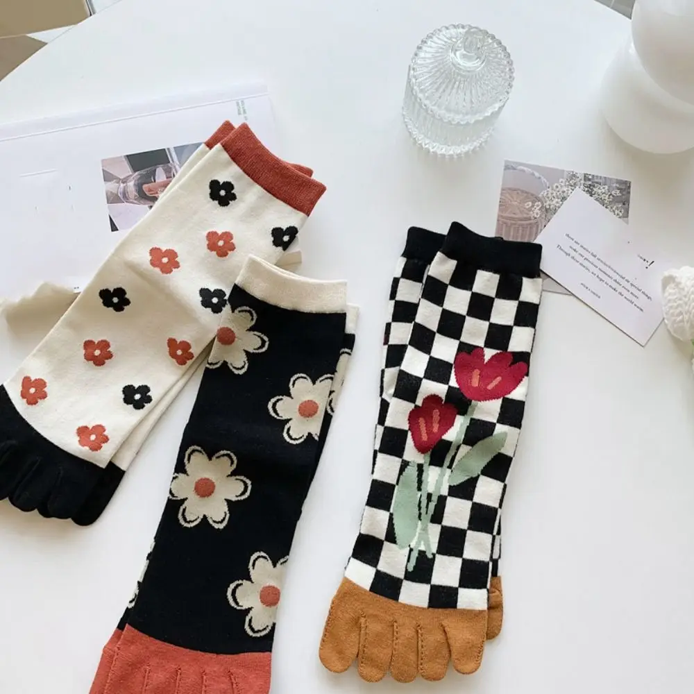 Soft Flower Five Finger Tube Socks Breathable Anti Slip Split Toe Short Socks Stripe Grid Cotton Toe Separator Socks Daily