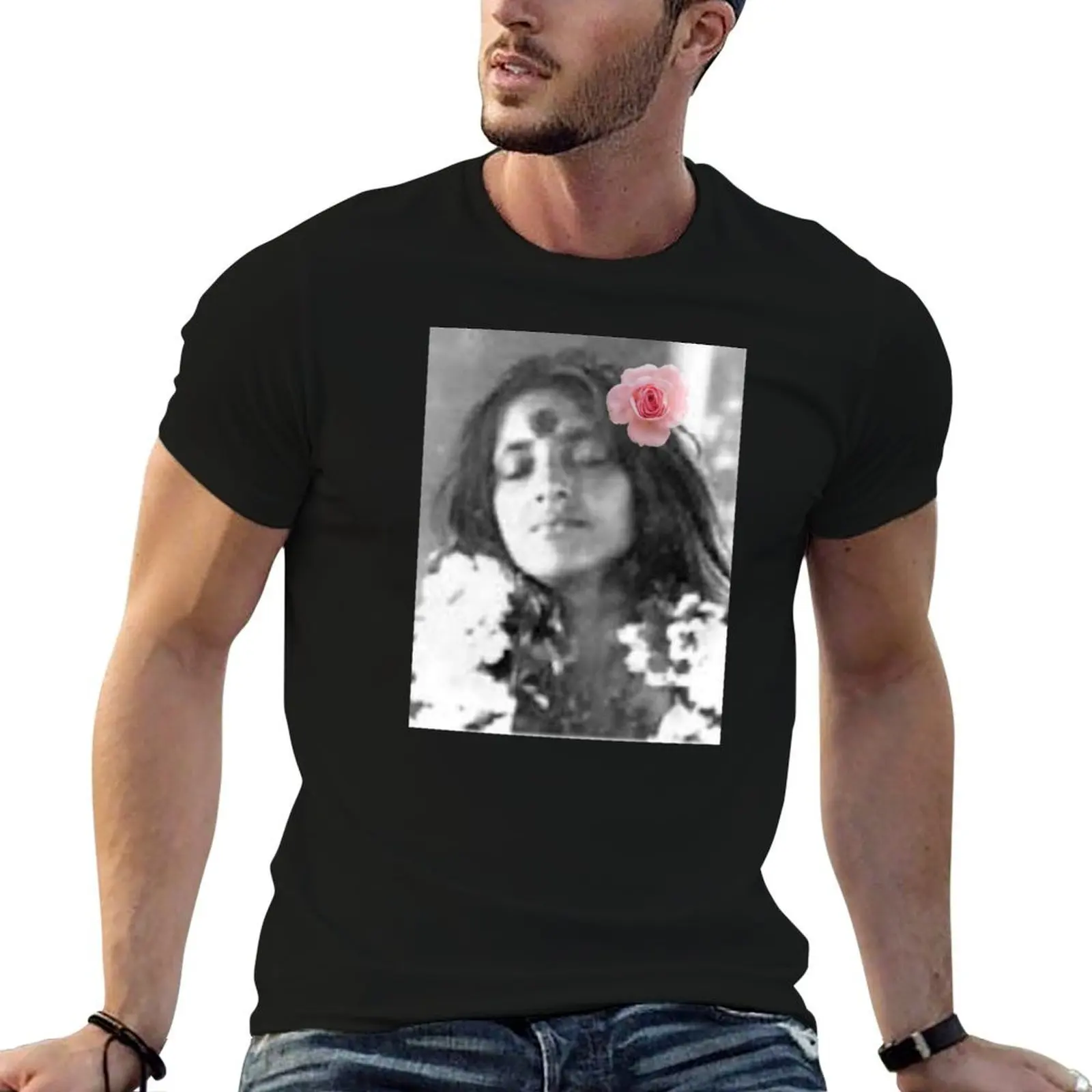 With earnestness, love and goodwill -Anandamayi Ma T-Shirt oversized t shirt Clothing clothes for men