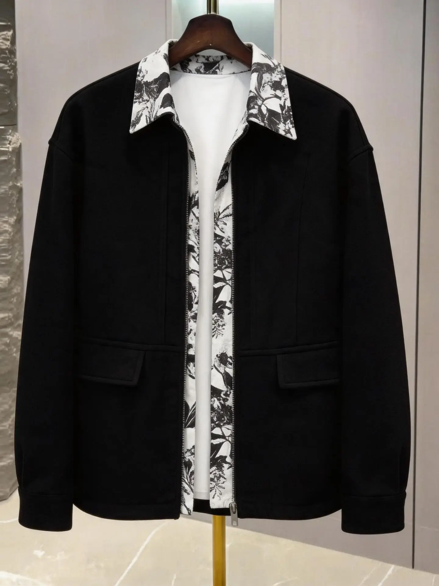 2026 autumn new men's clothing large size trendy brand men's hooded long-sleeved loose kangaroo pocket rivet decoration