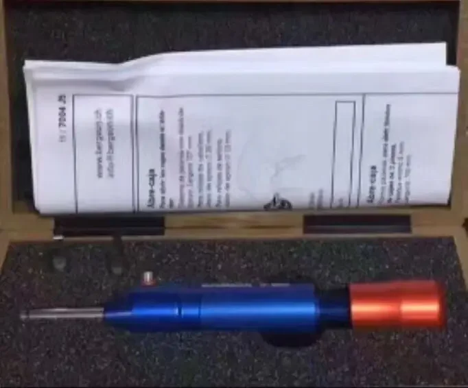 New Type "Snappy" Opener for Snap-on Watch Casebacks