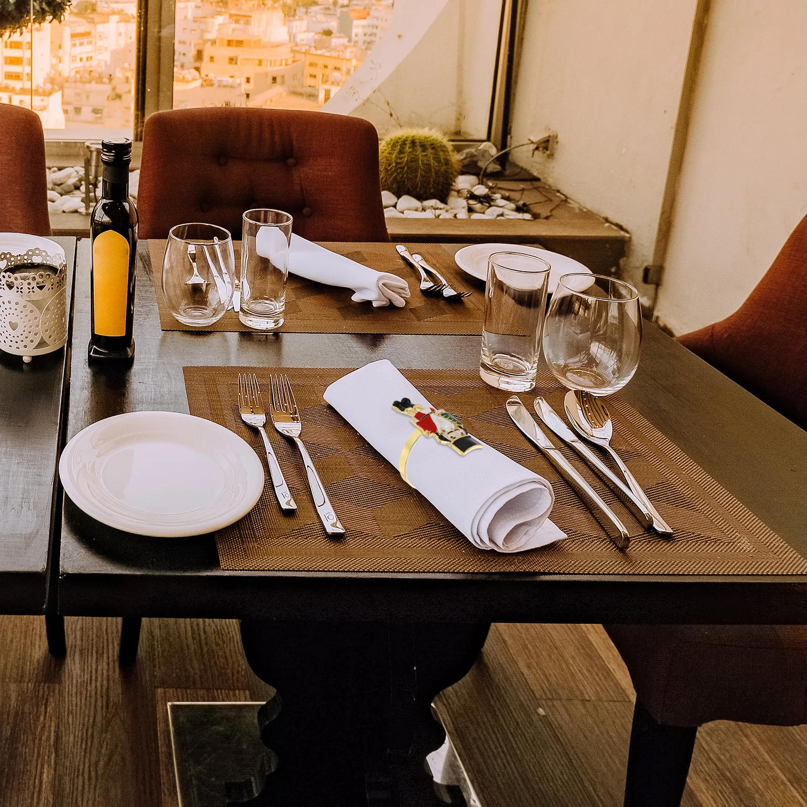 

4Pcs Nutcracker Napkin Rings Metal Decorative Buckles Christmas Table Party Dinner Banquet Napkin Holders Serviette Buckles