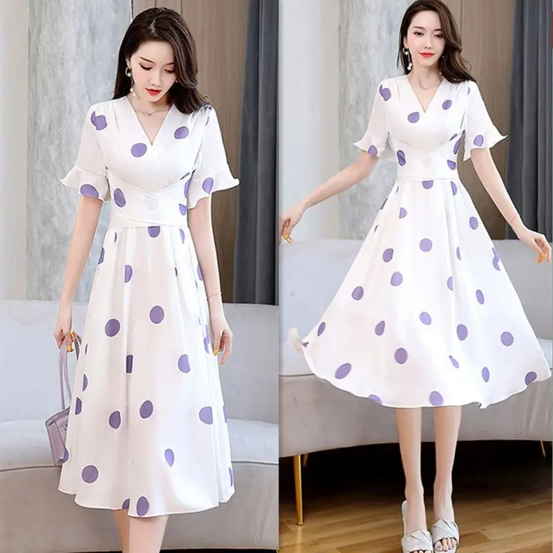 Gaun mode pelangsing edisi Korea, Dress cetakan Polka Dot sifon leher V, panjang setengah pinggang Musim Panas/Musim Semi