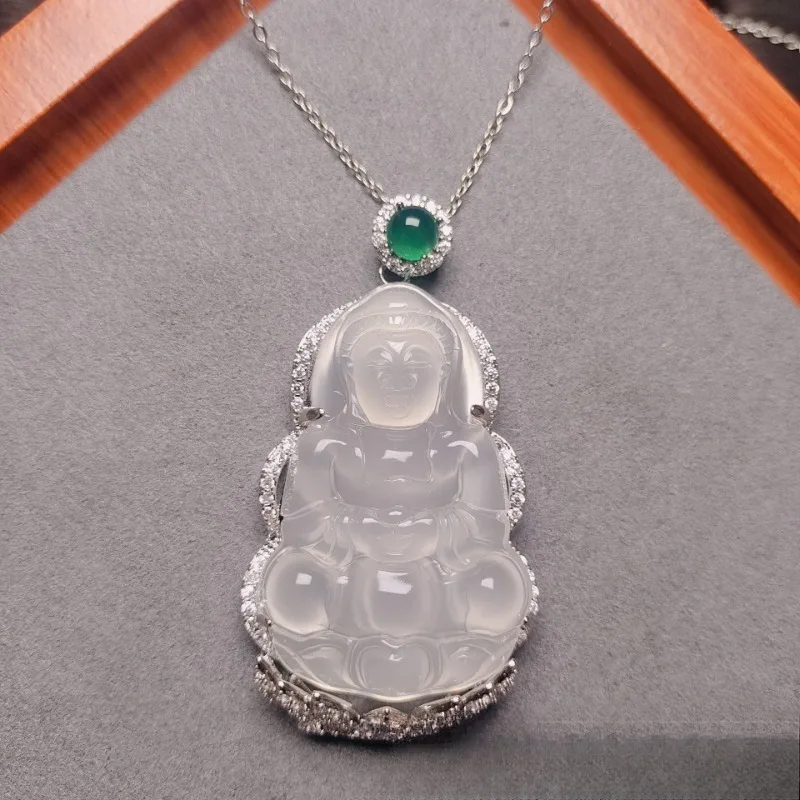 Natural Ice Agate Chalcedony Inlaid Guanyin Pendant Jade Necklace