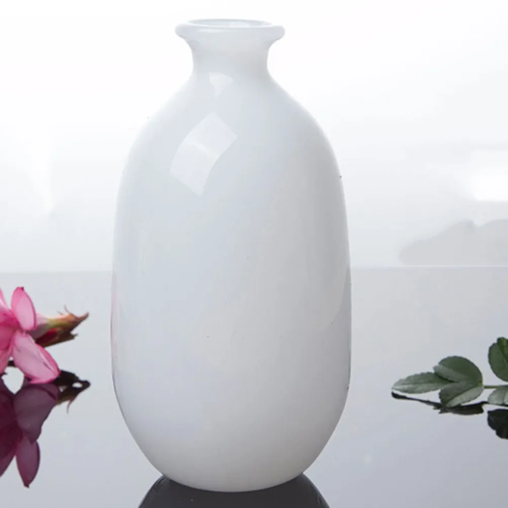 1Pcs High Borosilicate Glass Vase Bottle Shape Modern Sexy Curved Design Refined Home Hotel Decor White Jade Style Water