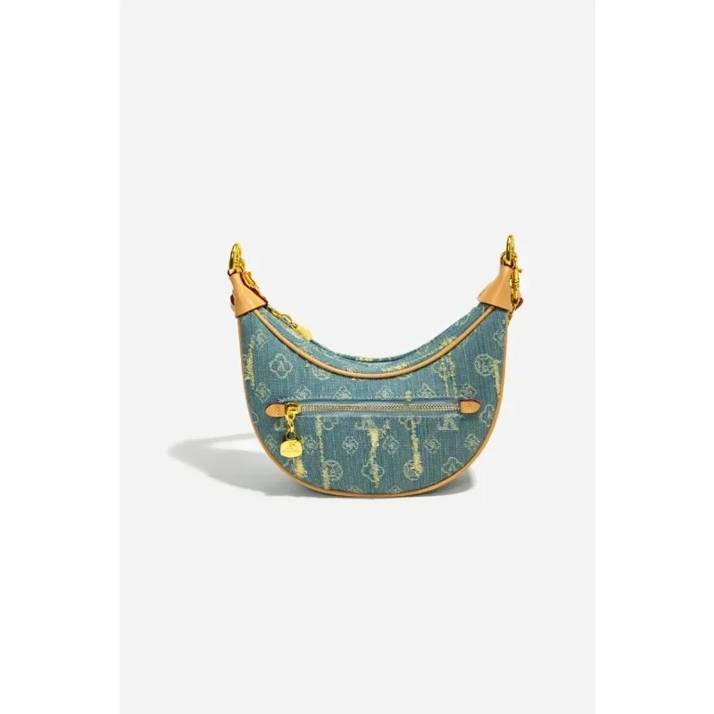 

Trendy Chic Classic Diaper Bag A Minimalist Solid Color Leather Crossbody Bag For The Elegant Luxury Commuter