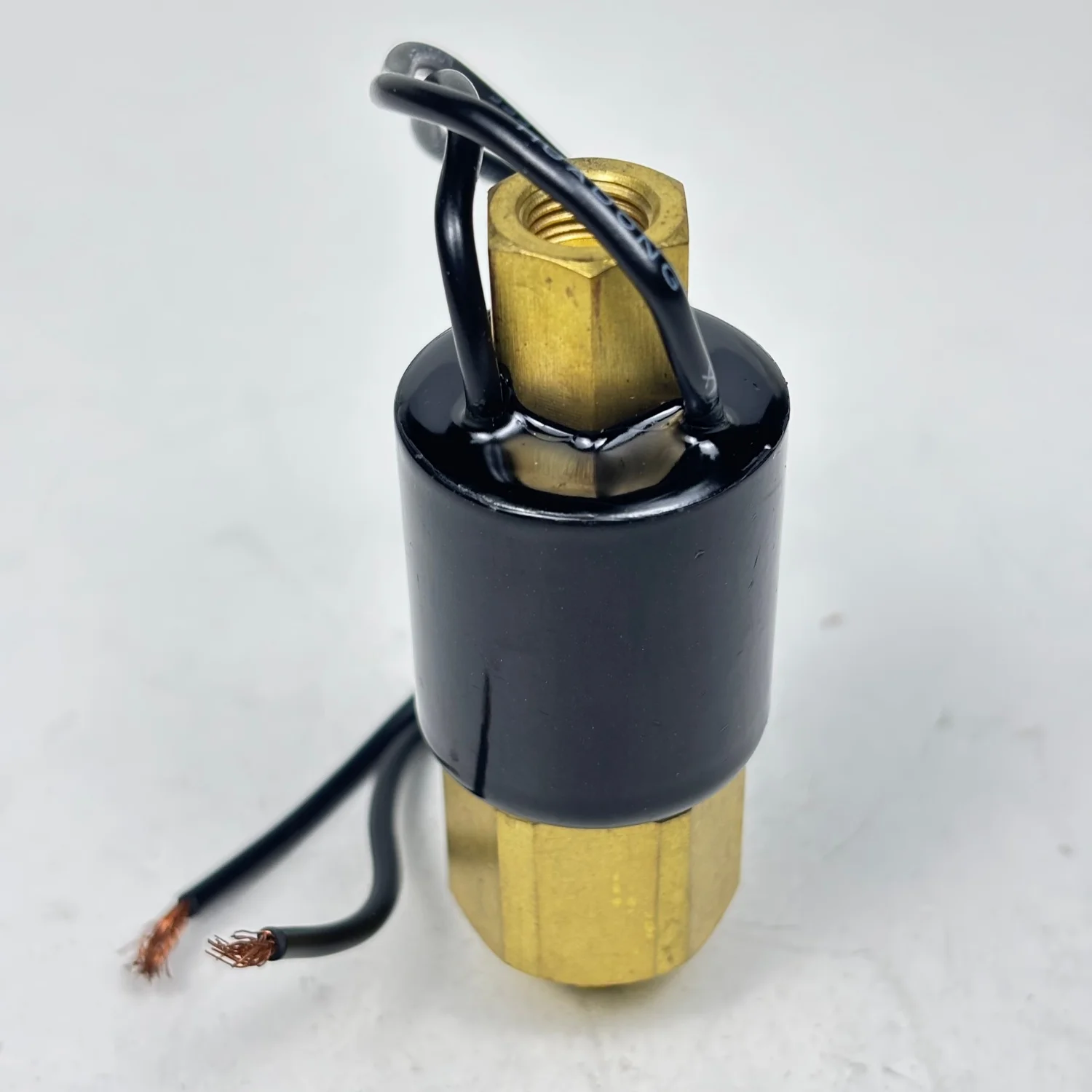 replacement-electric-reverse-lock-out-solenoid-4748800-for-titan-brake-actuators