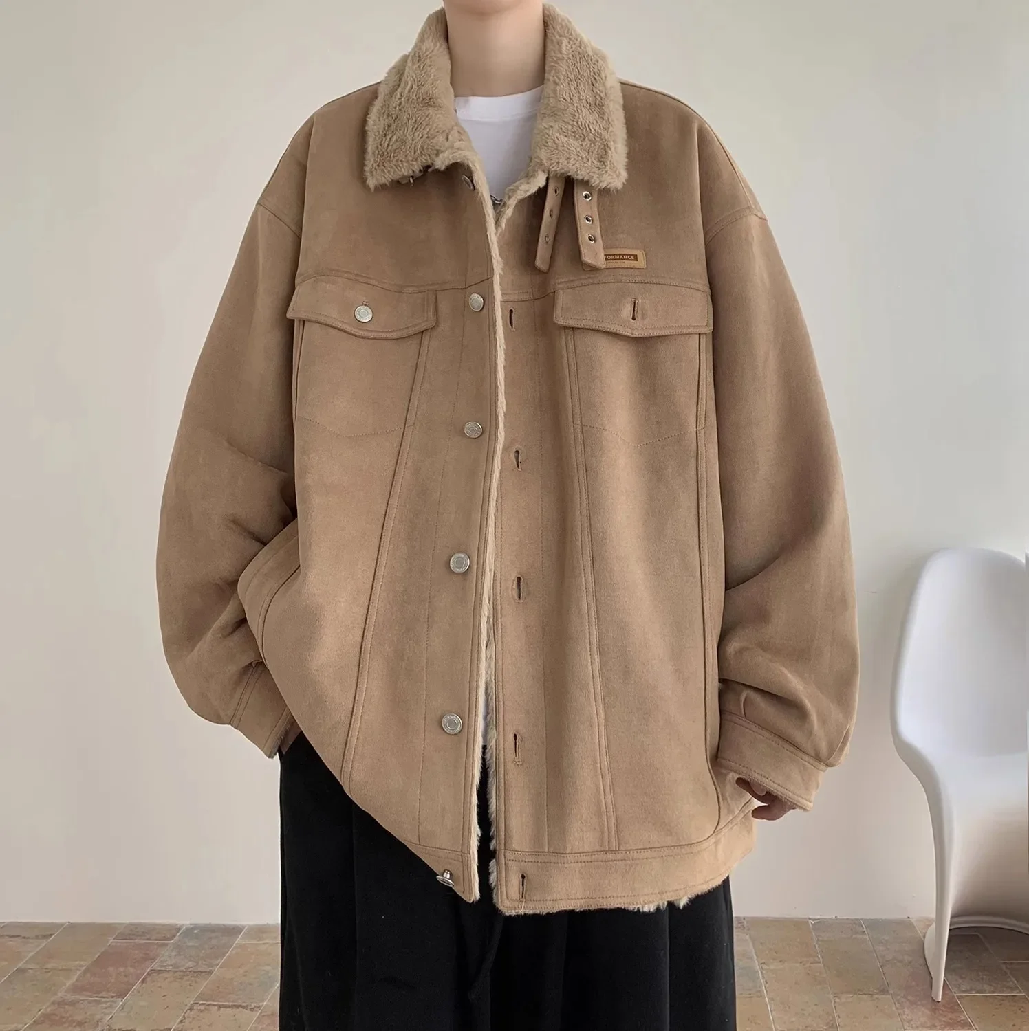 

Мужская куртка из овечьей шерсти на утолщенной флисовой подкладке, зимнее модное хлопковое стеганое пальто с лацканами, новая модель 2025 года, свободное хлопковое пальто