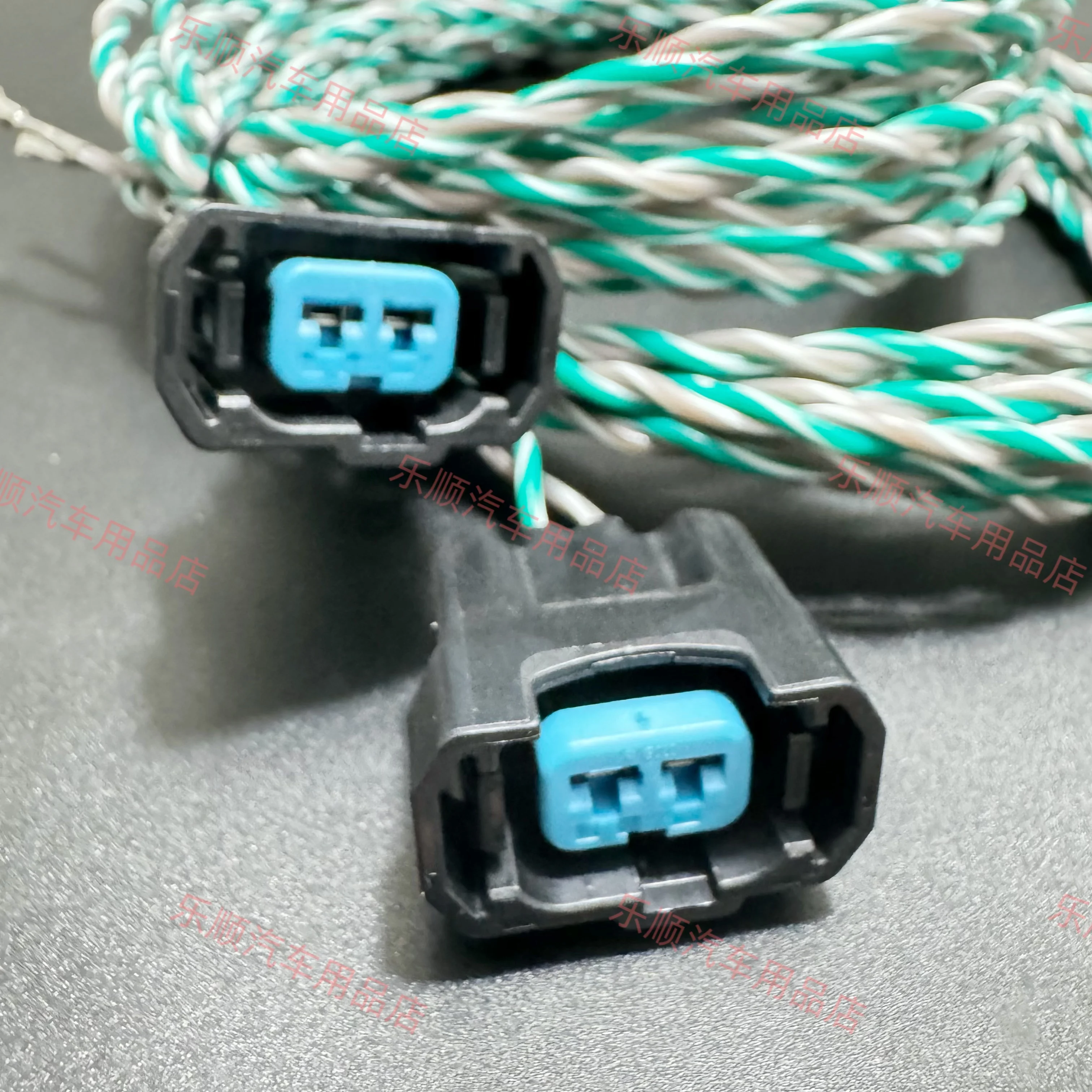 Suitable for the rear door mid-low frequency speaker wiring harness of Changan Yidong Plus. Lossless adapter cable. Low-end vers