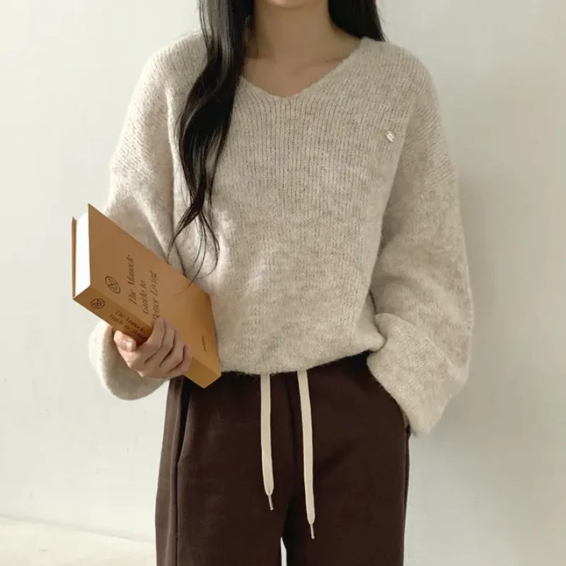 Spring 2026 Lazy Sle Loose V-Ne Furry Knitted Sweater Casual Simple Women's Top Polyester Fiber Lantern Sve Hoodie