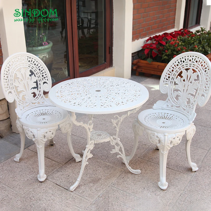 

Hot Sale Garden Furniture Outdoor Cast Aluminium Table Chairs Set for Patio