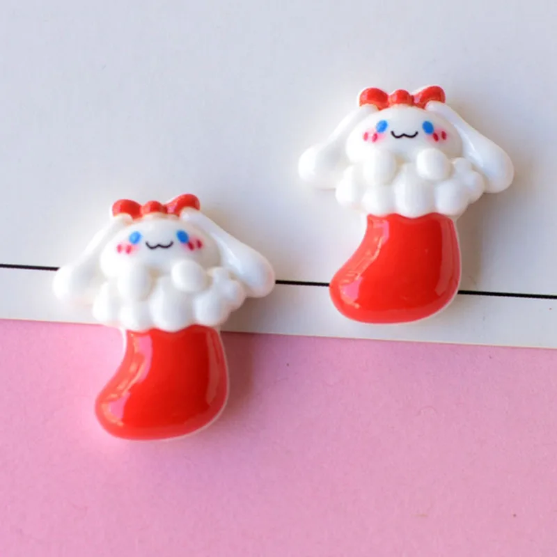 MINISO Christmas Themed Resin Sanrio Shoes Charms for Clog Sandals Hello Kitty Decoration Accessories With Santa Claus Designs