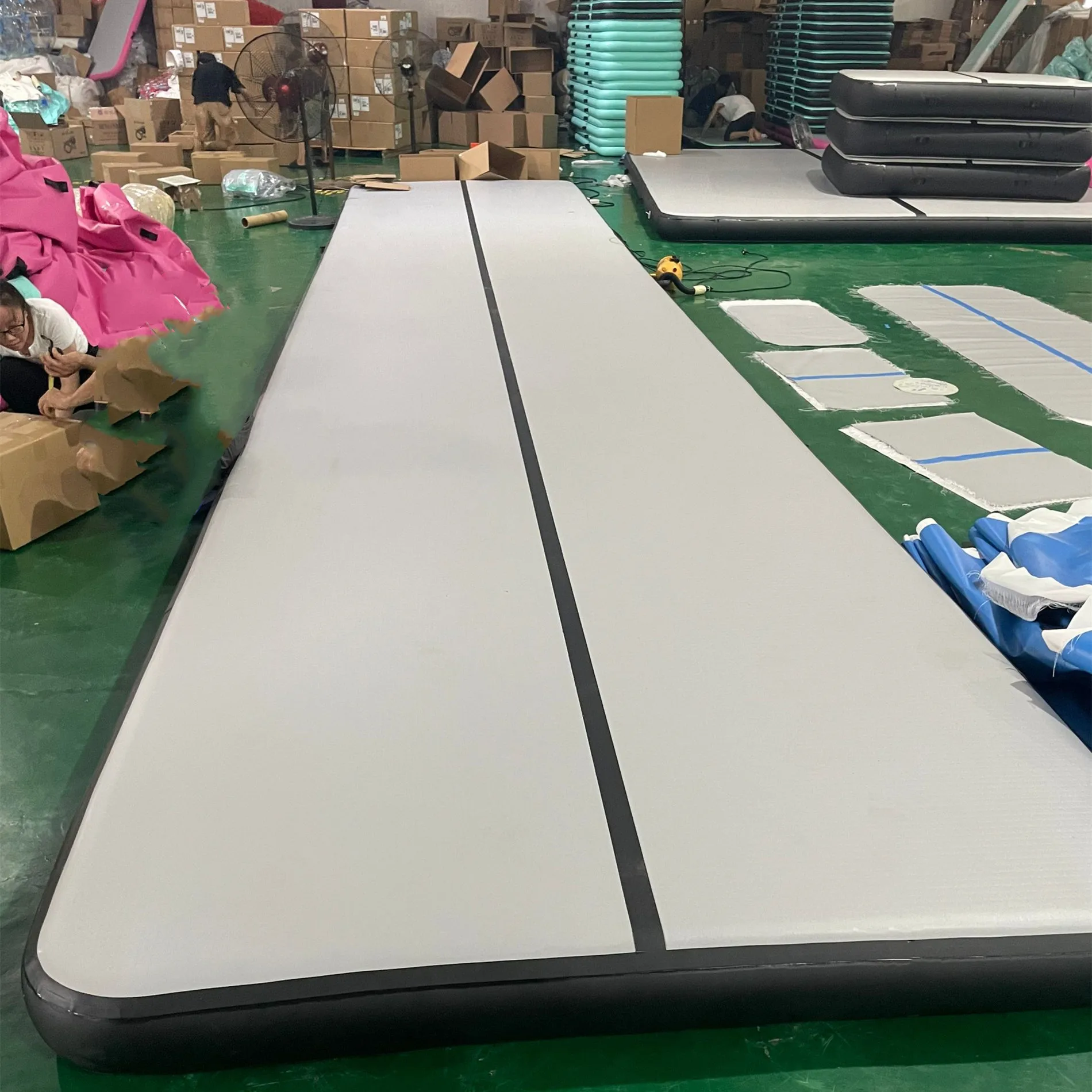 Inflatable Gymnastics Tumbling Track Air Mat Tumble Track Training Track Mat 12x2x0.3m with Electric Pump