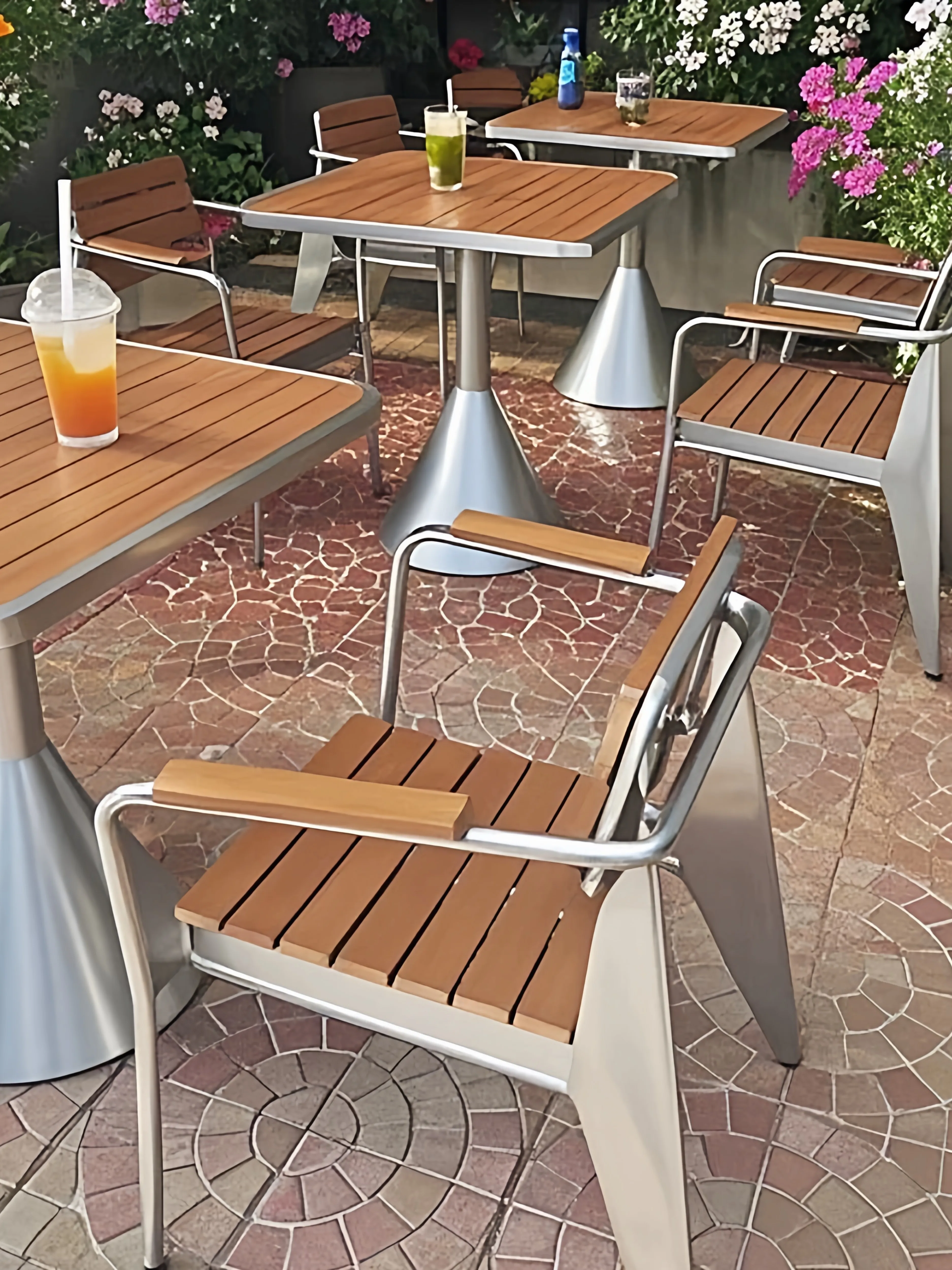 &Outdoor Sun Protection Portable European Style Casual Metal Frame Milk Tea Shop Cafe Small Square Table Music Bar Rest Area Set