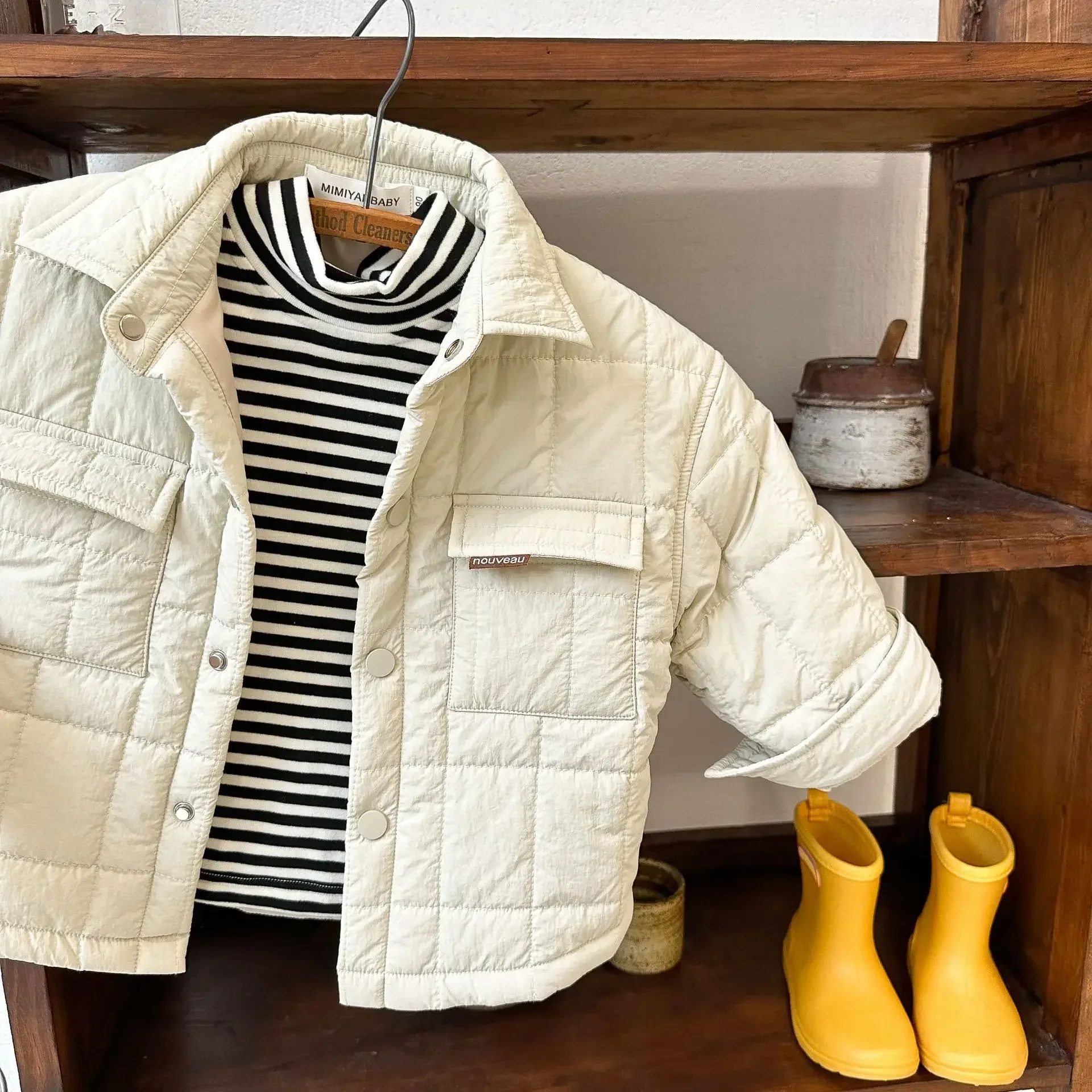 Kinder Baumwolle gefütterte Mantel 2023 Herbst Winter Neue Modische Jungen und Mädchen Einfarbig Baby Kurze Tasche Warme Jacke