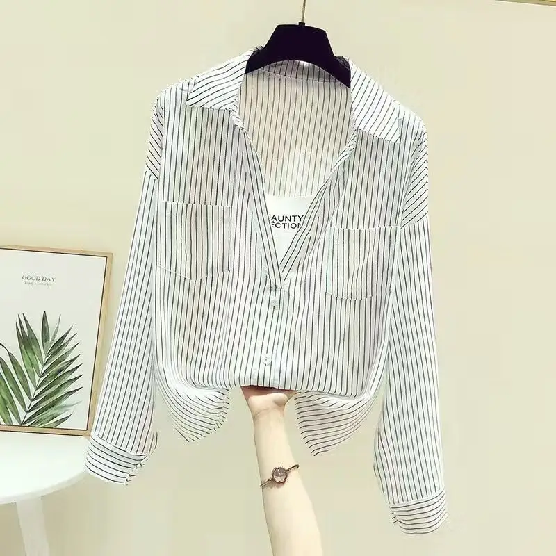 Casual Unique Age Reducing Long Sleeved Chiffon Shirt for Women's Spring Autumn New Korean Loose Fake Two Piece Versatile Top