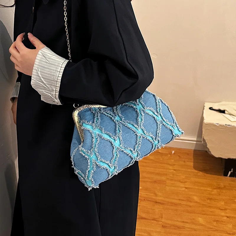 ﻿    Modieuze contrasterende denim handtas, nieuwe diamanten rasterschelptas, trendy en veelzijdige crossbodytas met enkele schouder