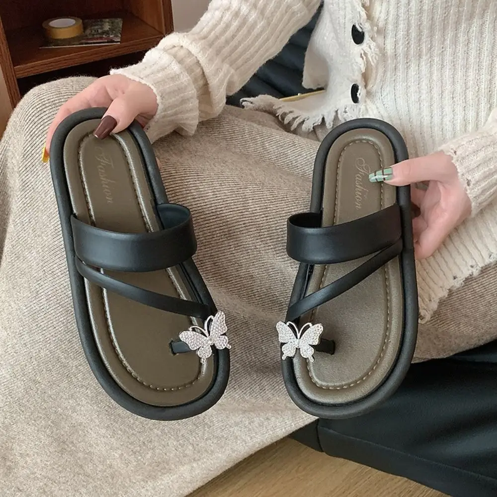 

Comfortable Non-Slip Crystal Butterfly Flip Flops PVC Soft Sole Beach Toe Slippers Sweet Shoes Flat Bottom Slippers Summer