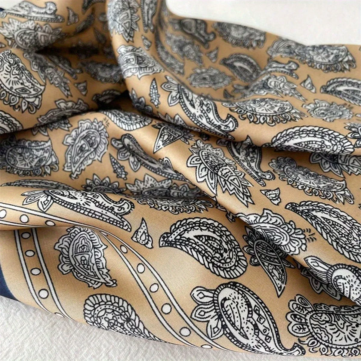 1 men's paisley print imitation silk wide-brimmed headscarf, men's scarf, suitable for casual occasions, outdoor activities,