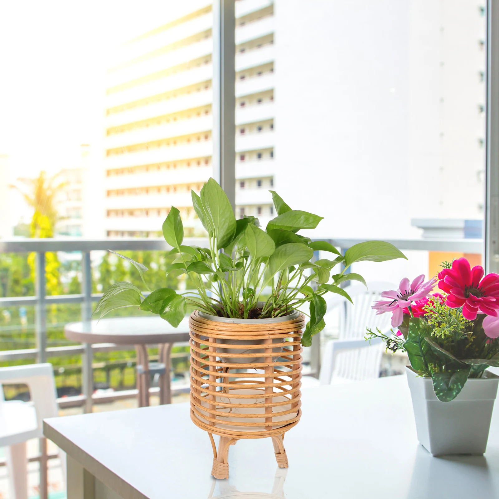 

Plant Stand Rattan Basket Light Brown Floor Pots Indoor Plants Display Stand Versatile Use Sturdy Handwoven Triangle Flower Rack