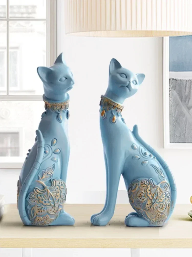 Figurine Cat Decorative Resin statue for home decorations European Creative wedding gift animal Figurine home decor sculpture