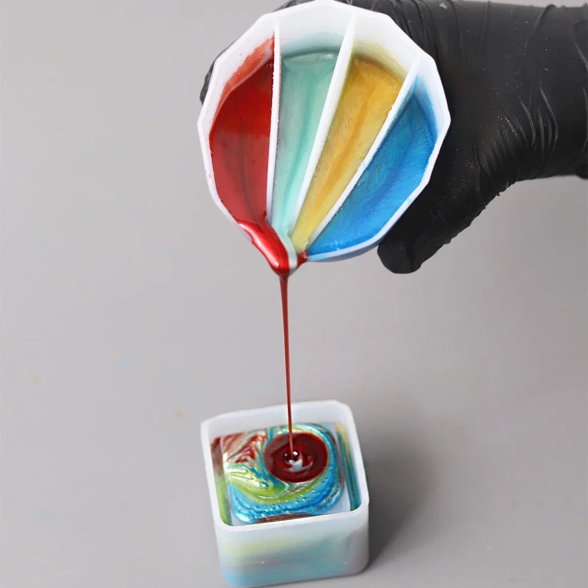 Silicone Distributing Cup Liquid Pigment Color Mixing Toning Dispensing Cup for DIY Epoxy Resin Crafts Jewelry Making Tools