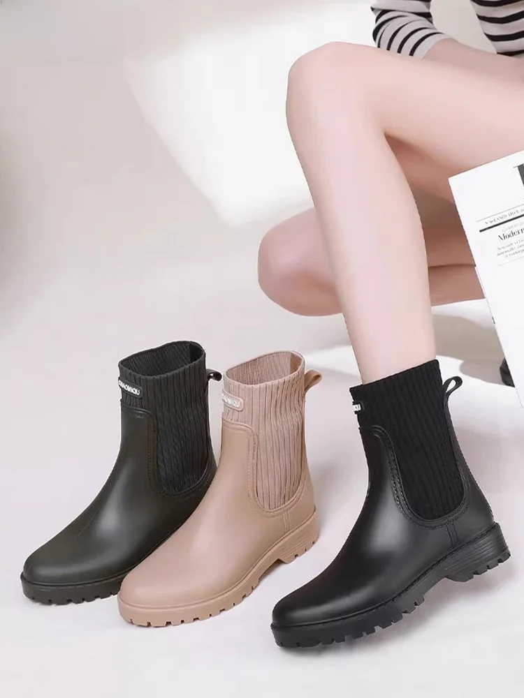 

Водонепроницаемые женские дождевые ботинки с эффектом похудения, модные корейские стильные ботинки с толстой подошвой, противоскользящие, в японском стиле, короткие ботинки-трубы