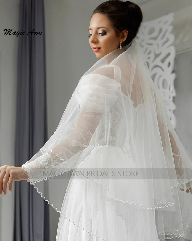 Magic Awn Lace Tulle Wedding Dresses Boho Side Split Illusion Long Sleeves Bridal Gowns Lace-Up Back Pearls Beaded Robes Mariage