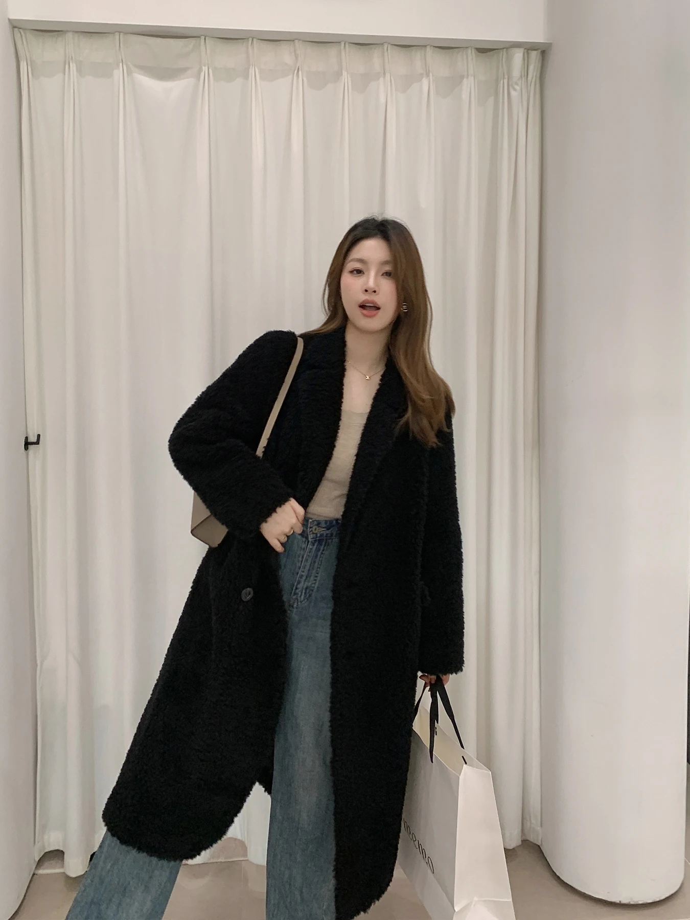 

Winter New Sle Korean Version Mearns Color Australian Lamb Fur Coat Double Breasted Long Jaet Women's Suit Collar Coat