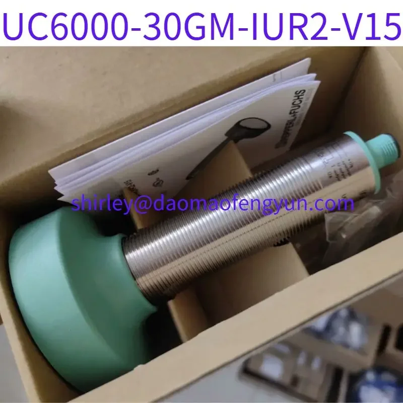 Brand New Original Ultrasonic sensor UC6000-30GM-IUR2-V15