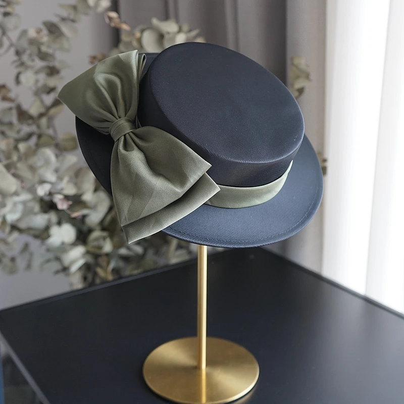 Vintage Satin Velvet Formal Fedoras Women Green Bowknot Flat Jazz Hat Elegant Ladies Church Tea Cocktail Party Hat Headpiece