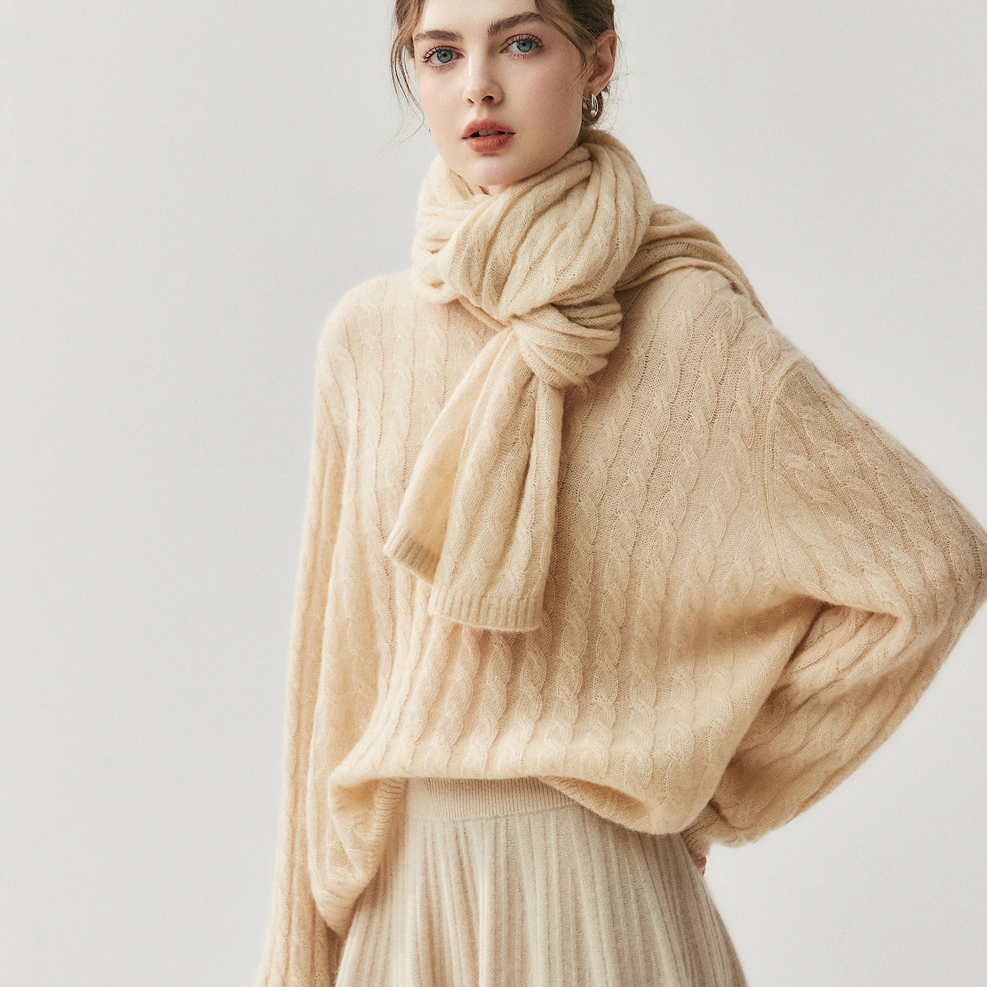 Anmutiger Damen-Schal aus 100 % Kaschmir, Herbst und Winter, weich, warm, hautfreundlich, für Damen, Kaschmir-Schal, täglicher Pendel-, kältebeständiger Schal