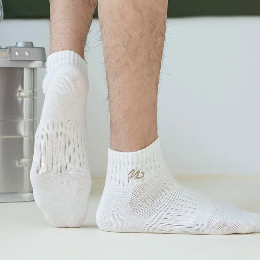 7 أزواج لينة بلون الصبي الجوارب أنبوب قصير تنفس التطريز الجوارب الجوارب EUR 37-44 الرجال الجوارب الذكور