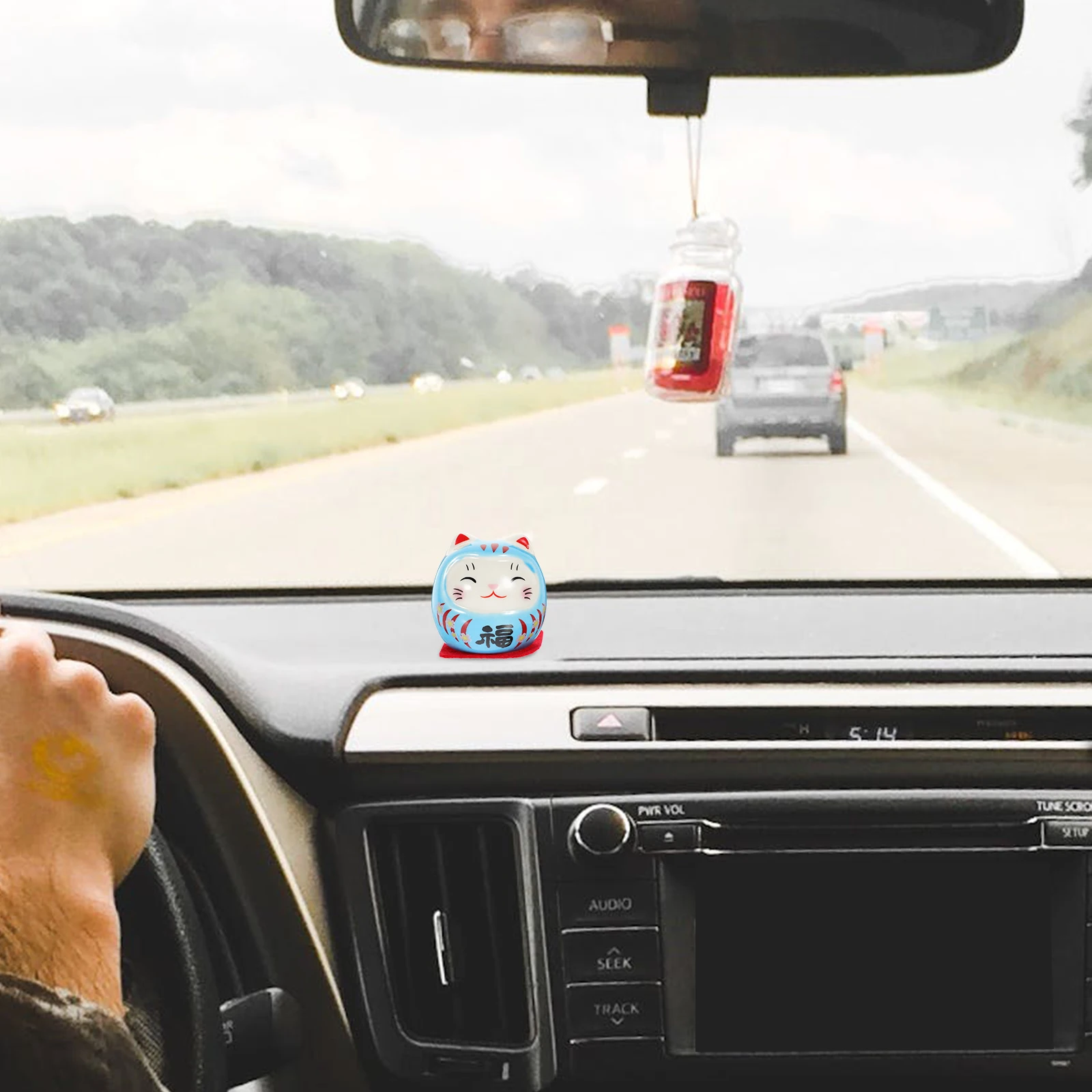 

5pcs Japanese Style Dharma Traditional Ceramic Craft Home Decor Desktop Adornment Holiday Gift Party Prop Ceramic Decoration