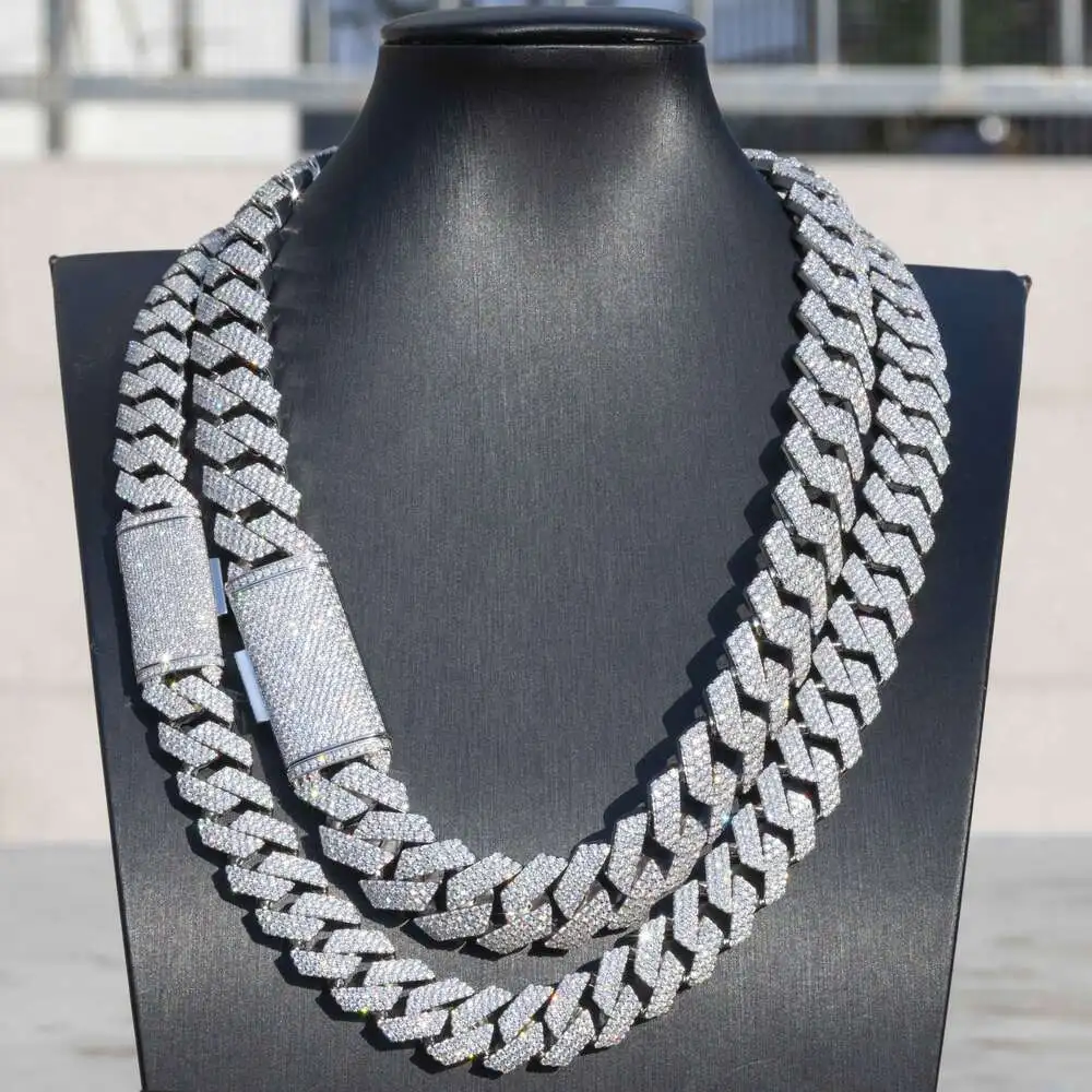Luxury 14mm Width Fashion S925 Sterling Silver d Color Vvs Moissanite Diamond Cuban Link Chain Hip Hop Necklace.