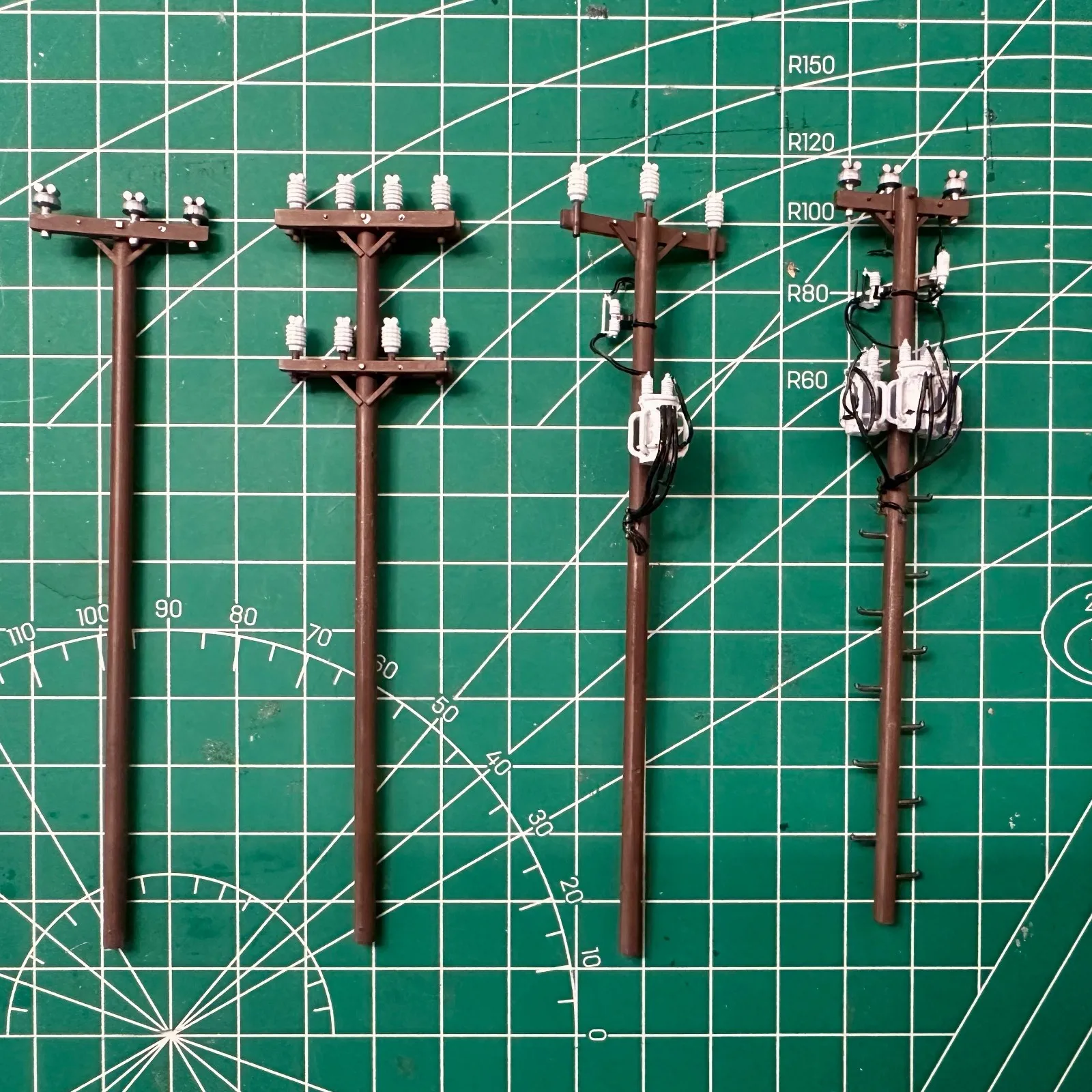 1/64 Diorama Telephone Pole Model Sand Table Scene Railway Accessories, City Garage Prop Street Scene Utility Pole Model