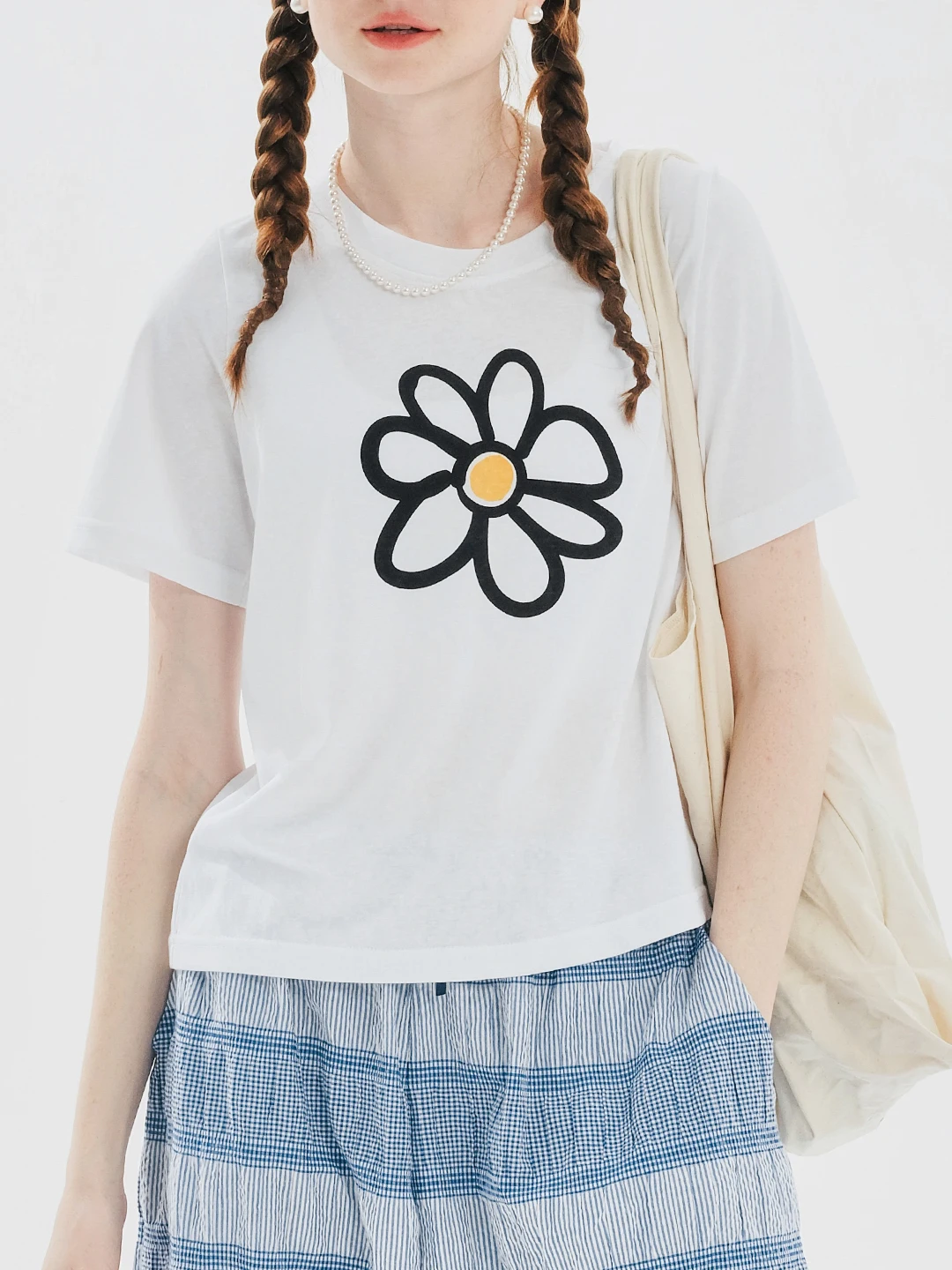 imakokoni 2024 Summer Versatile Sunflower Printed White T-shirt Short Sleeve for Women 244708