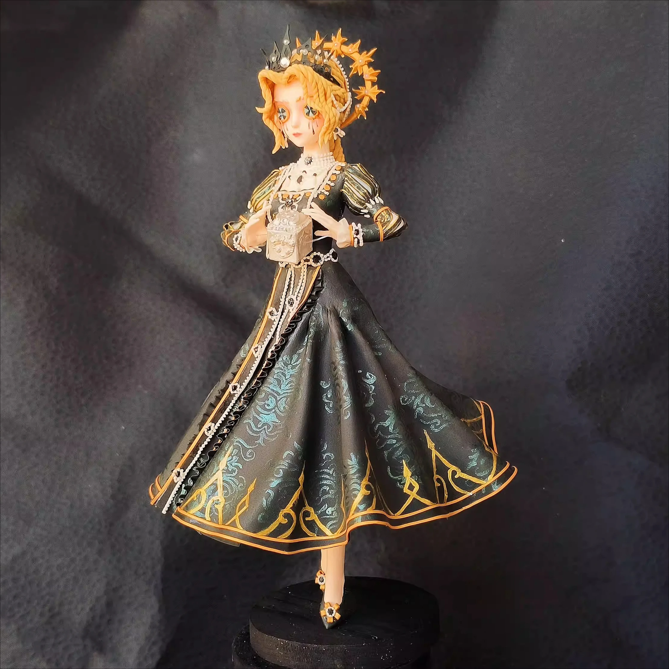 Original Anime Identity Ⅴ Journalist ‌   Cosplay Handgefertigte Figuren Modell Cartoon-Modelle Bausatz Figurine Garage Kits Mädchen-Statue Geschenk