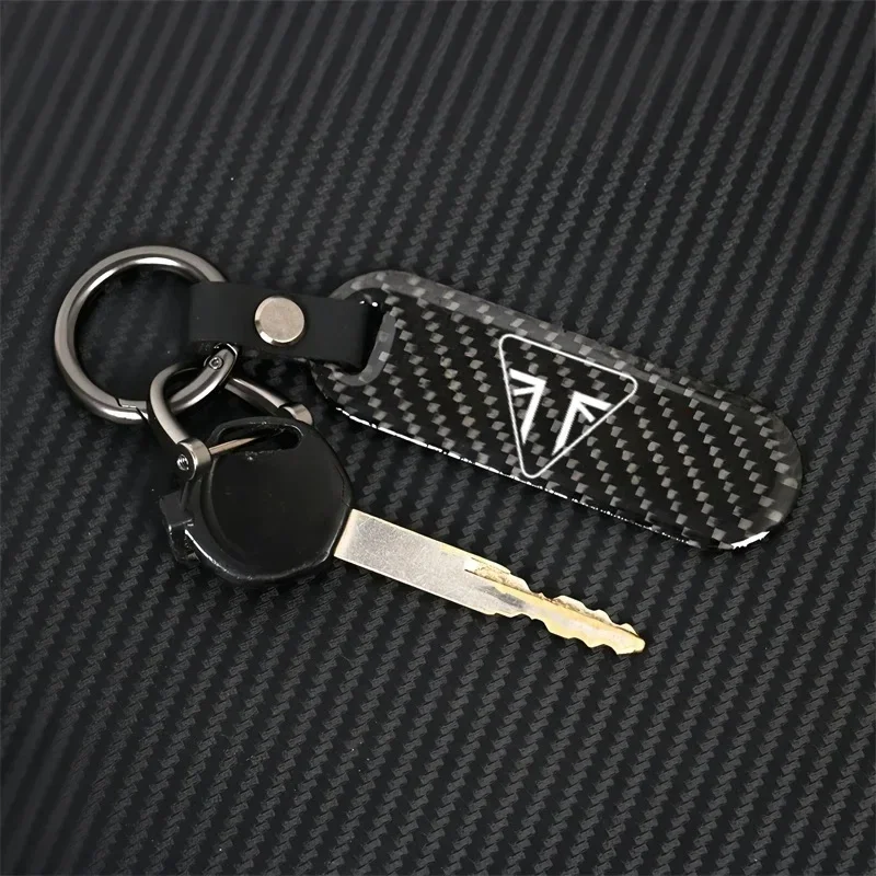 Motorcycle Key chain Carbon Fiber Keychain For Triumph Tiger 800 900 GT Rally Explorer 1200 XCA1050 Trident Accessories