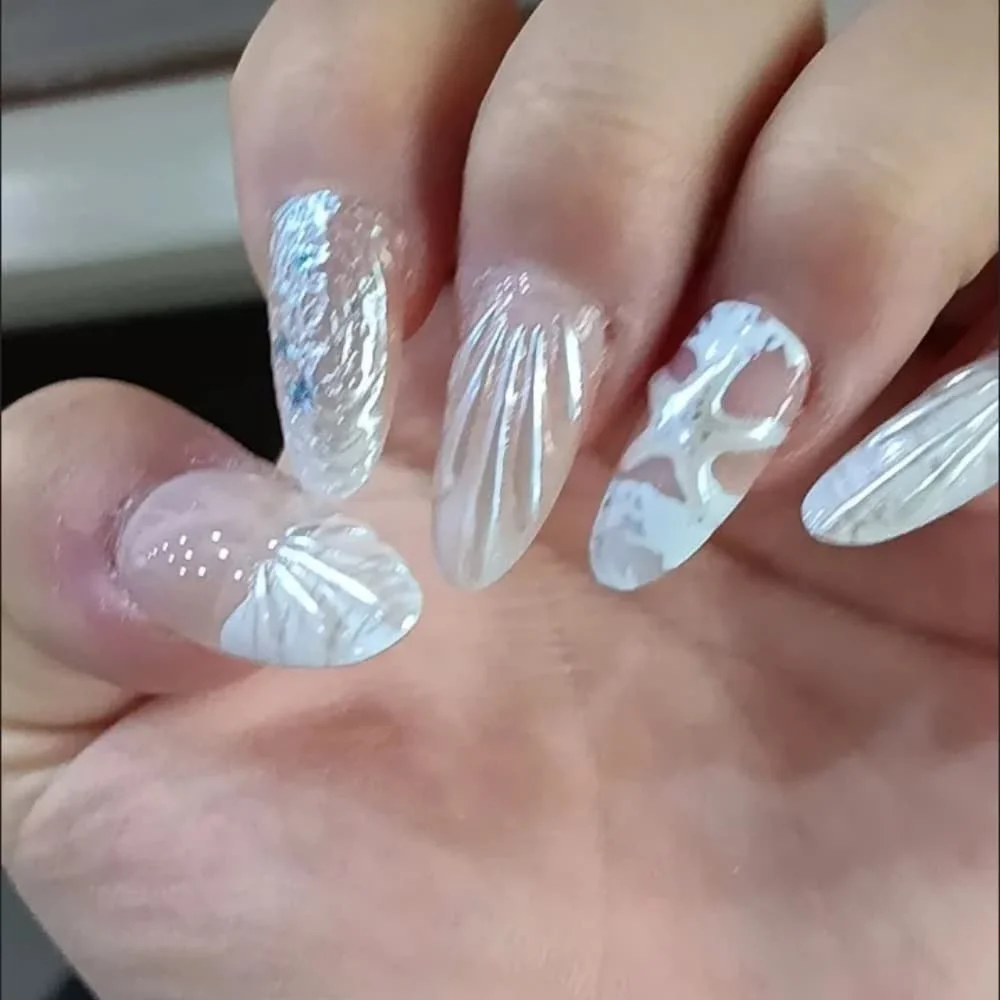 10 szt. Urocze sztuczne paznokcie w kształcie muszelek i rozgwiazd, krótkie migdałki, damskie, francuskie, białe, ręcznie robione, wielokrotnego użytku, samoprzylepne.