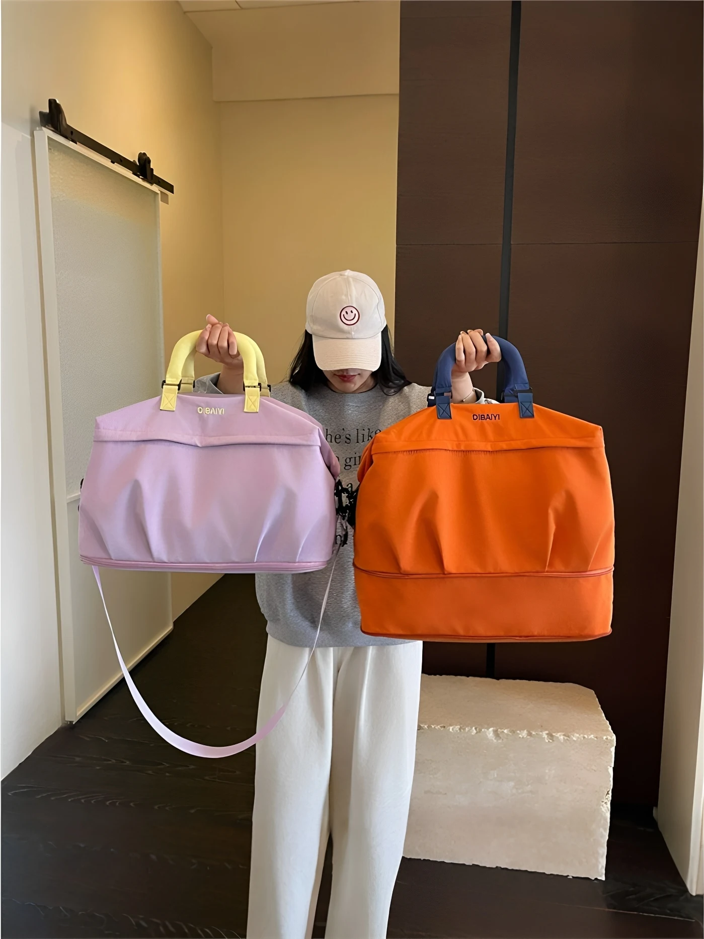 lightweight-portable-large-capacity-travel-bag-women's-handbag-fitness-bag-storage-organizer-for-short-trips-commuting-travel