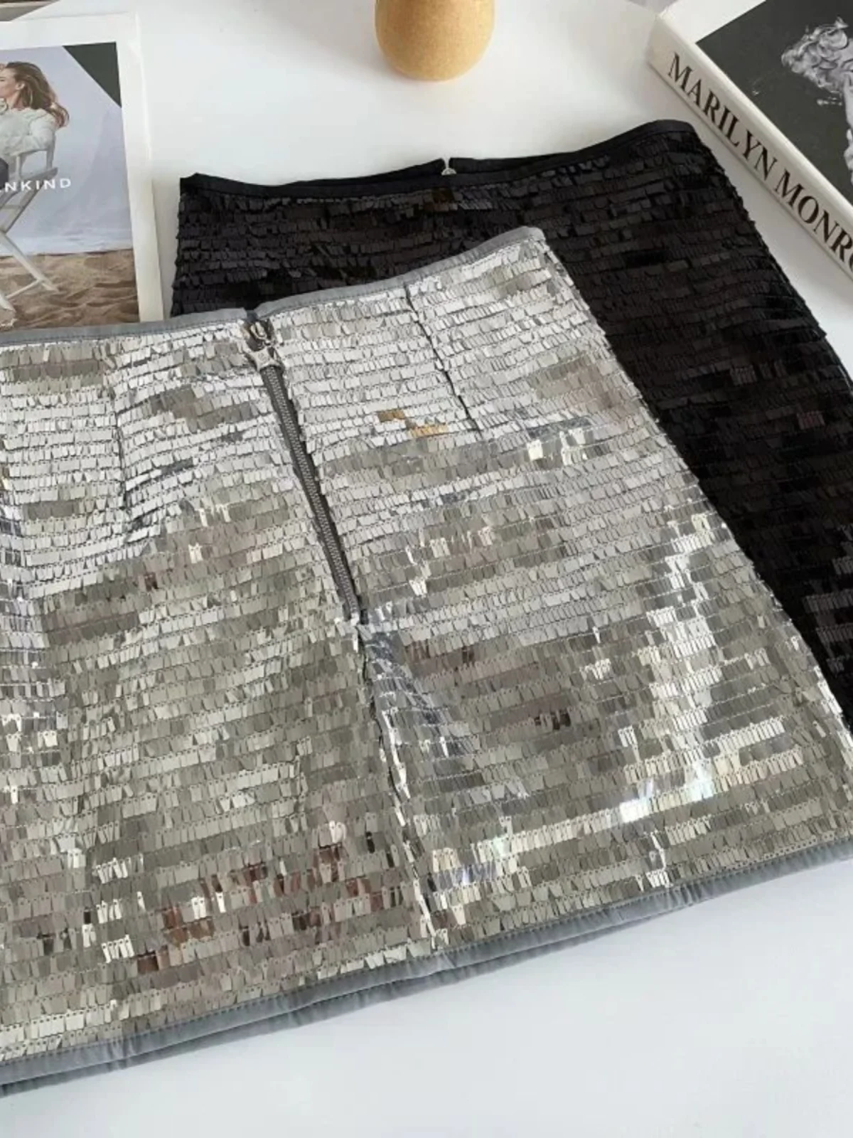 Gonna longuette Aline ort dimagrante a vita alta avvolta sui fianchi ini Street Sle Gonna longuette da donna nella collezione estiva degli anni '20