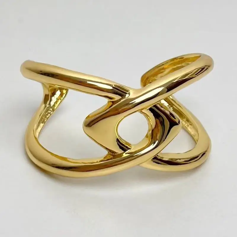 Elegant Minimalist Metal Bracelet for Women Geometric Hollow Cross Open Hand Ring Daily Accessory European And American Style