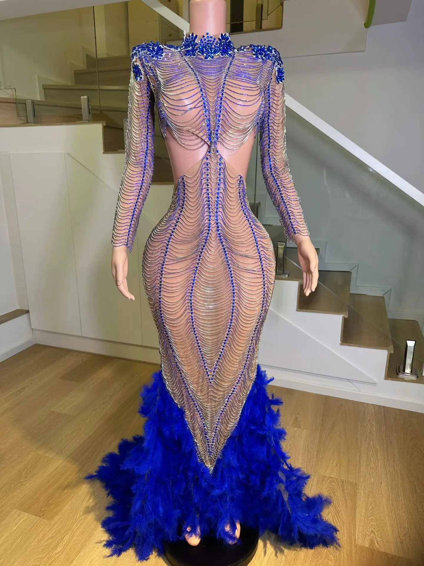 Luxury Blue Sparkly Crystals Chains Feather Evening Gown Women Sexy Gala Prom Red Carpet Elegant Long Formal Dress Miaozanyumao