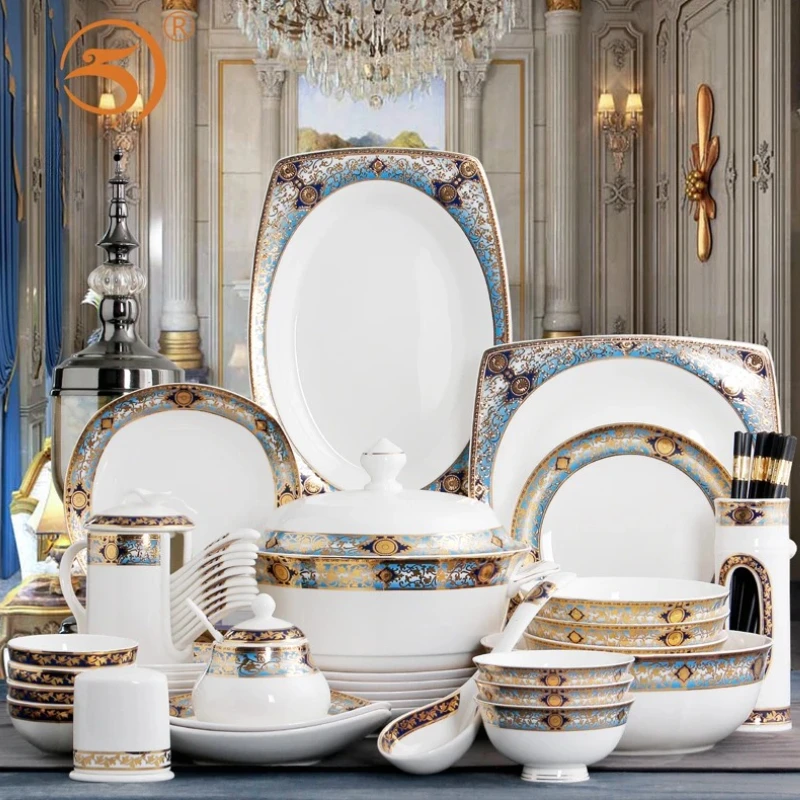

Pretty Christmas Luxury Tableware Designer French Style Ceramic Kitchen Dinnerware Set 80 Piece Dishwashers Jogo De Jantar Gift