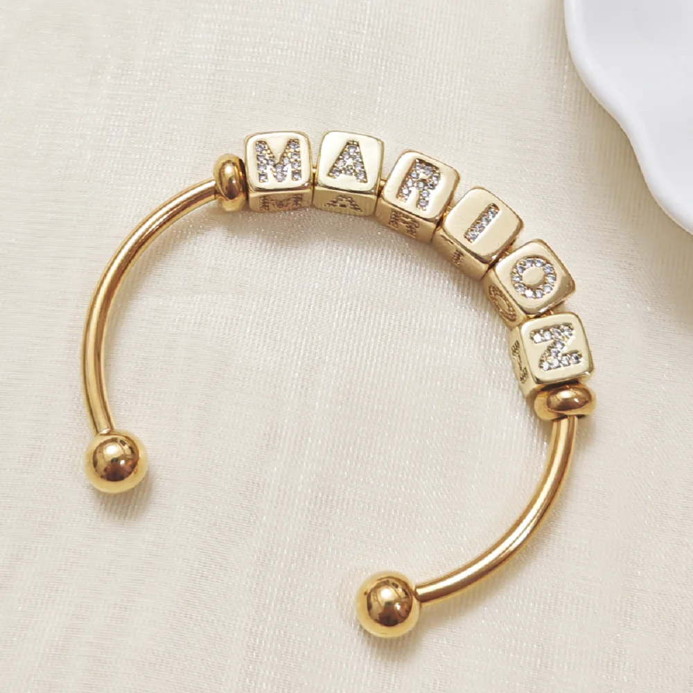 

Customized Bracelet Personalized Block Shape Name Women's Bracelet Holiday Jewelry Gift