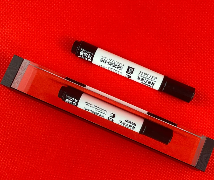 

Mobile phone detection quadrilateral prism two-dimensional reflection image detection gluing prism right angle